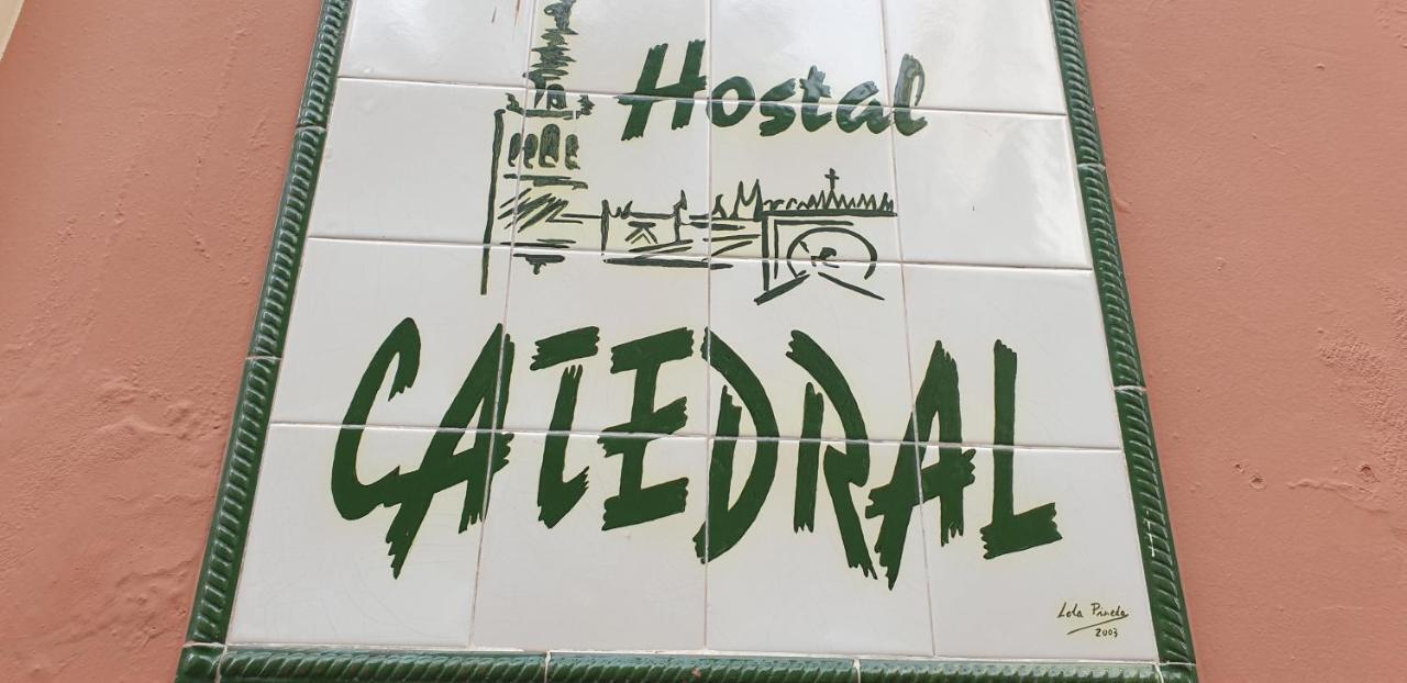 Pension Catedral Sevilla Exterior foto